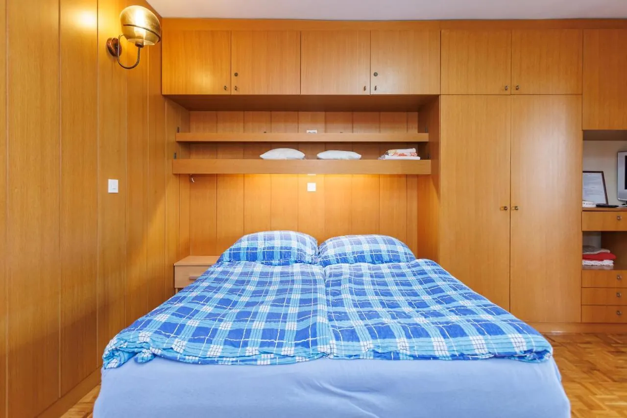 Apartments Pika Krk Town