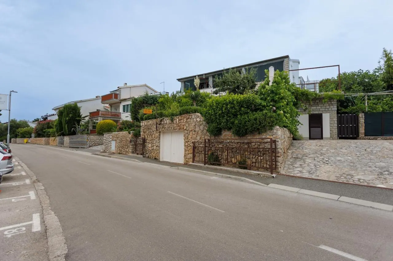 Apartments Pika Krk Town 0*,